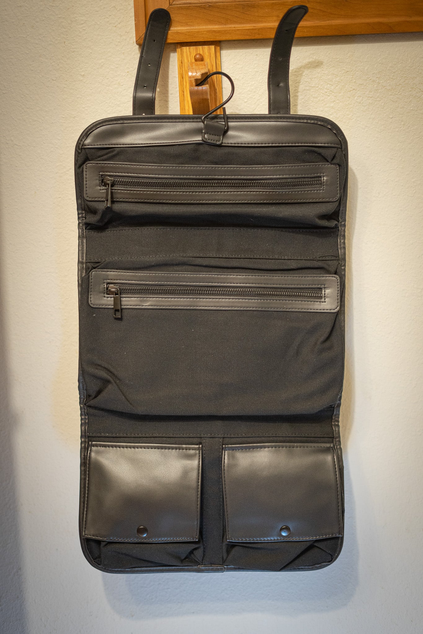 Mens Travel Dopp Kit For Mustaches & Beards | Death Grip Saddle Bag Grooming Kit